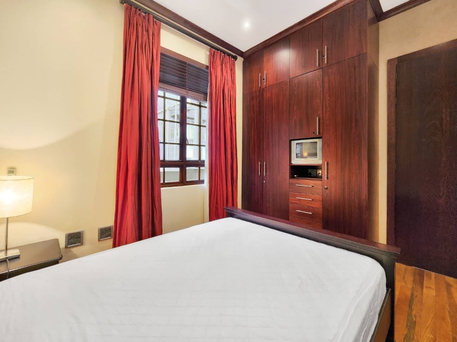 To Let 2 Bedroom Property for Rent in Walmer Estate Western Cape